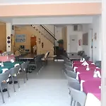 Oceanis Hotel 2*