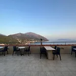 Oceanis 2* Poros (Kefalonia)