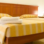 Oceanis 2* Poros (Kefalonia)