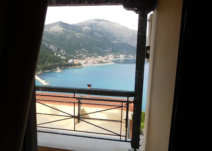 Oceanis Poros (Kefalonia)