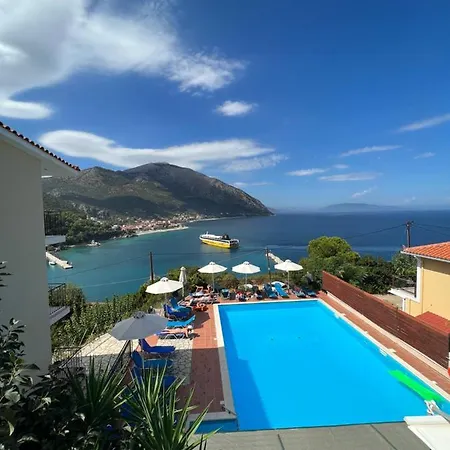 Oceanis 2* Poros (Kefalonia)