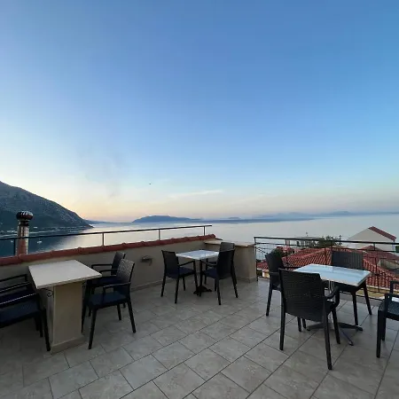 Hotel Oceanis