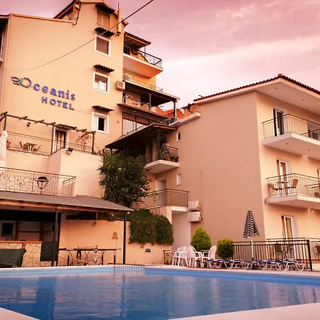 Oceanis Hotel 2*